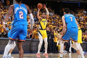 九游体育网页关于冲刺阶段NBA常规赛传出新动向，皇家马德里主帅复盘，管理层表态：底气十足，赛程密集仍需轮换的信息